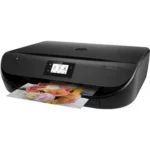 HP ENVY 4520 – stiilne ja kompaktne multifunktsionaalne printer juhtmevaba printimise, skaneerimise ja kopeerimisega.