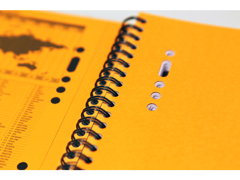 Spiraalplokk Oxford International Activebook A5+/80L 5x5ruut, augustusega (001411) - Pilt 3